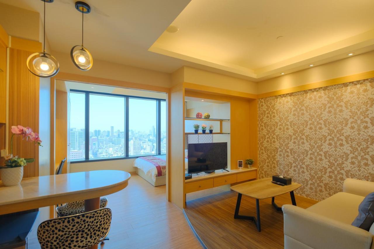 85 Season Apartment Kaohsiung Exterior photo