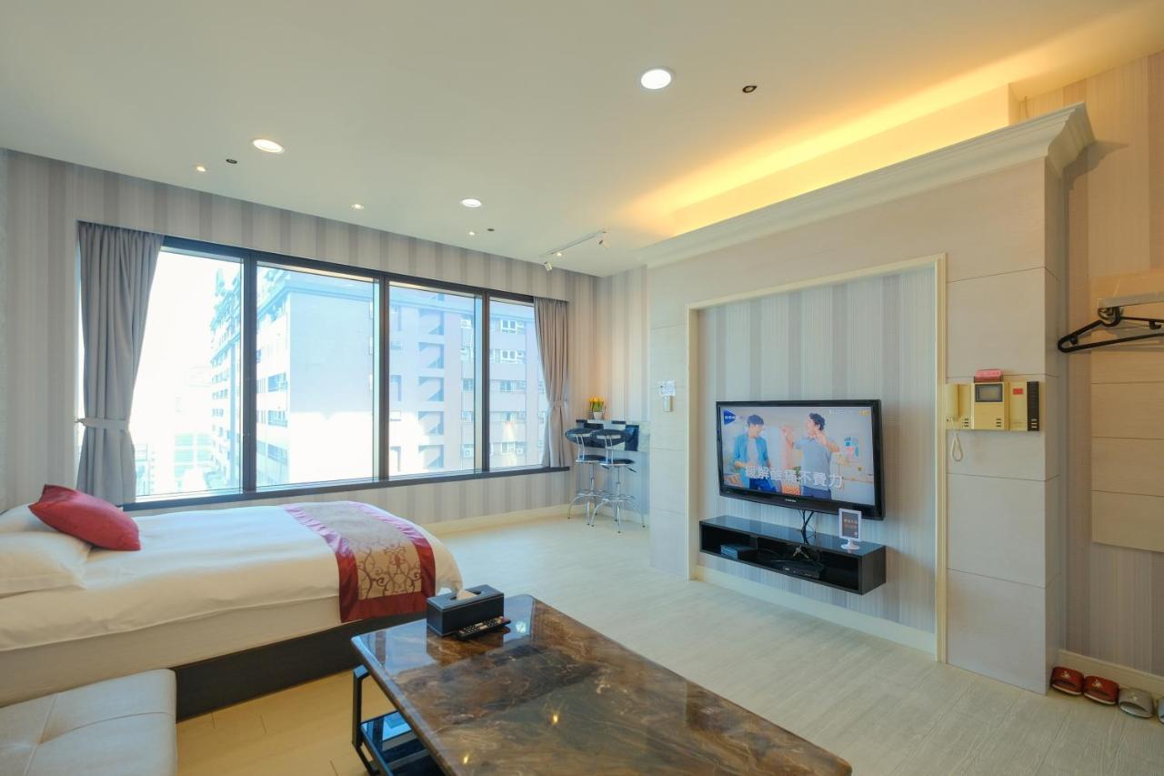 85 Season Apartment Kaohsiung Exterior photo